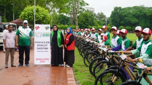 Sürmene ekibimiz emanetlerinizi ulaştırmak üzere Bangladeş'teydi.